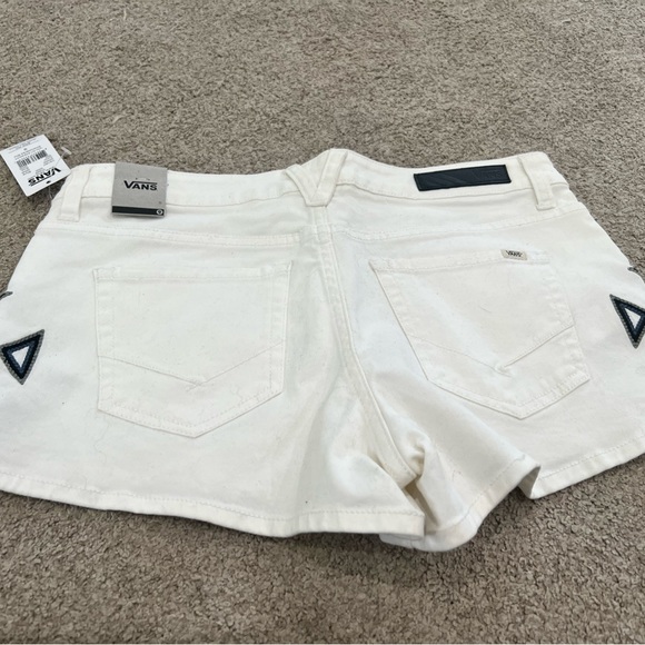 NWT Vans Tribal shorts size 9 - Picture 7 of 7